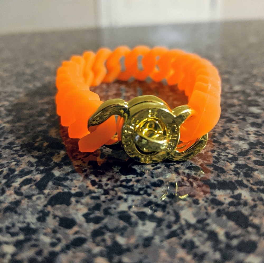 Rustic Cuff Madison Bracelet - Picture 2 of 3